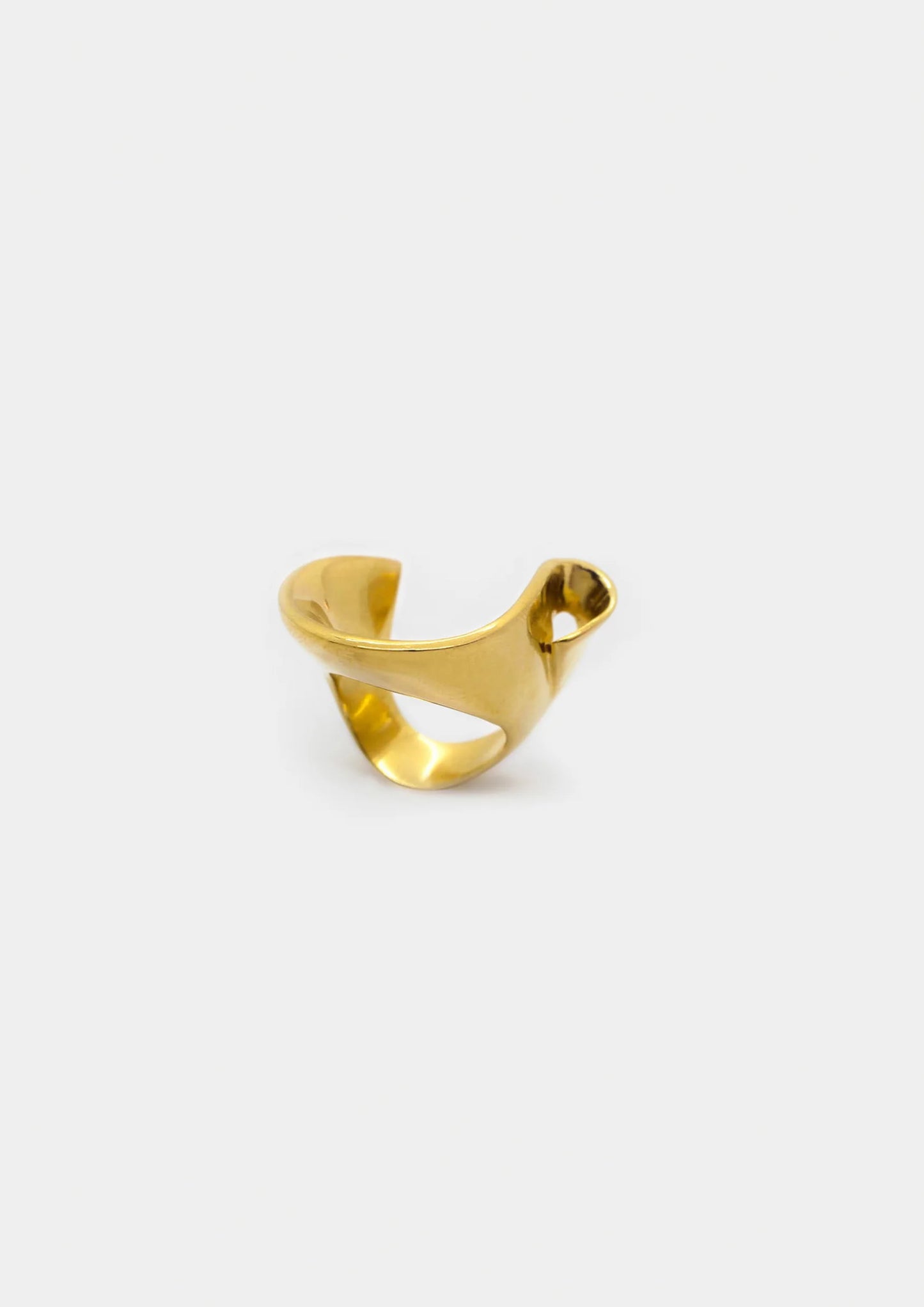 eulalia anillo bañado en oro