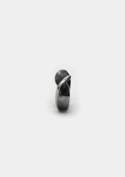 anillo de plata envejecida nerea