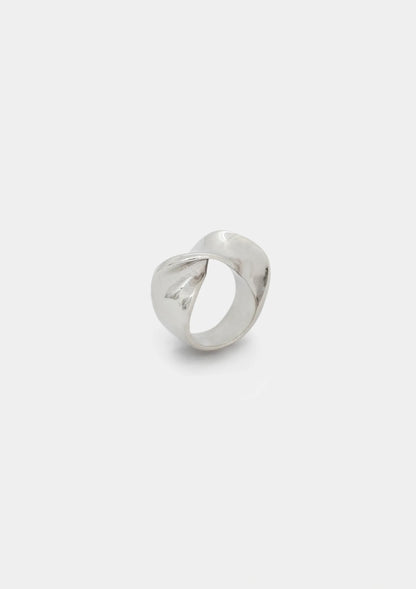 anillo de plata nerea